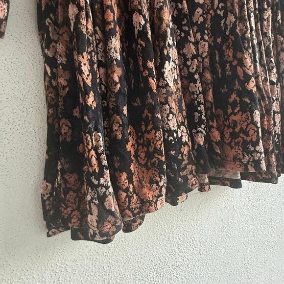 Free People Heartbeat Mini Dress Long Sleeve Black Floral Boho Romantic Party XS - Picture 3 of 10